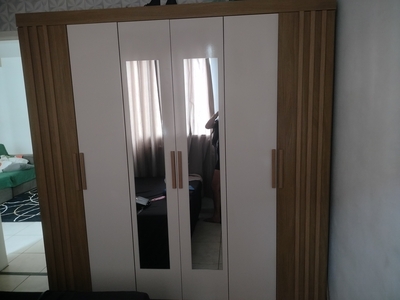 Vendo Guarda Roupa